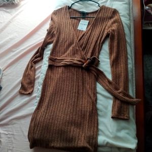 Capuccino waist belt dress